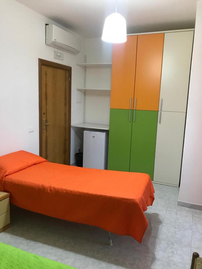 B&B Tra Gli Ulivi Rocca San Giovanni Ngoại thất bức ảnh